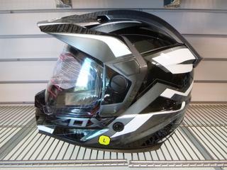 (1) Unused Zox Helmet, Part 88-32724, Model Rush SFX, Size Large