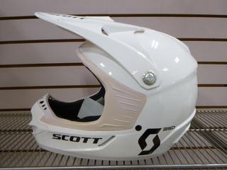 (1) Unused Scott Helmet, Model Scott 350 Kids Pro, Size Youth-Medium
