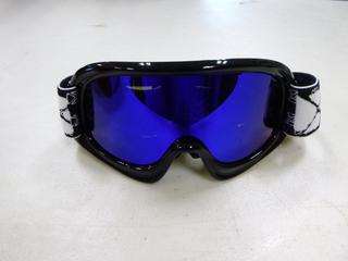 (1) Unused CKX Goggles, Part 506804, Model Hiver Winter, Size Youth