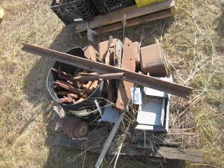 Miscellaneous Metal Used Bits & Metal Cut offs.