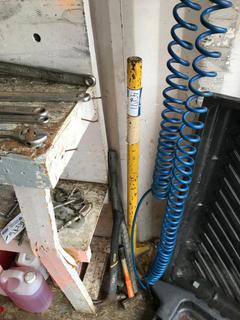 Hand Tamper Hammers Ready Rod (Rebar).