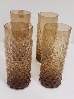 "Kim Seybert" Mouth Blown, Crafted and Finished by Hand Brown Seeded Glass Goblets (4 Piece) (2.5"R x 6.75"H)