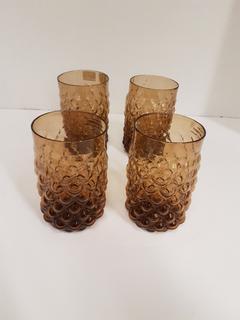 "Kim Seybert" Mouth Blown, Crafted and Finished by Hand Brown Seeded Glass Goblets (4 Piece) (2.5"R x 4"H)