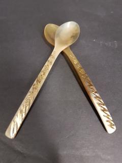Polished Horn Serving Spoons (2 Piece) (1.25"W x 6.25"L)
