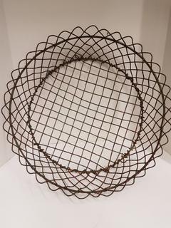 French Vintage Wire Basket (Rust/Green) (21.75"R x 6"D)