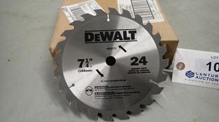 Qty Of Approx. (25) Dewalt DW3577C 7 1/4in Carbide Saw Blades w/ 5/8in Arobr