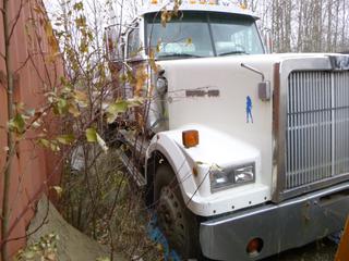 1998 Western Star Model 4964FK Cab And Chassis C/w N14-460E Cummins Diesel, 18spd Eaton Fuller Transmission, 228in Wheel Base, Plumbed For Pup. VIN 2WKPDDJH6WK950595 *Note: Running Condition Unknown, Gravel Box Sold Separate*