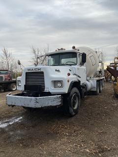 1988 Mack DM6905 Econodyne Cement Truck C/w Mack E7 Engine, Maxi Torque 5-Spd Manual Transmission, S/A- 425/65R 22.5 Fronts, T/A 11R 22.5 Rear Spring Susp, 10 Cubic Yard McNeilus Mixer. Showing 166,145Miles. VIN 1M2B183C4JA001914 *Note: Runs*