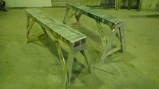 (2) 5ft X 8in X 25in Aluminum Benches