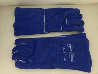 (10) Pairs of Air Liquide Blue Clad Gloves.