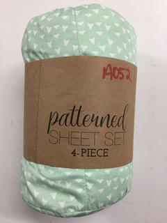 Green/White King Size Sheet Set.