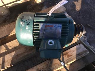 Leeson 5 Hp Electric Motor 3 Phase.