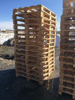 (15) Pallets 39"x49".