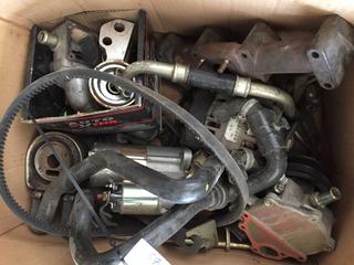 Quantity of Engine Parts for Cat B262B, Starter, Alternator, Water Pump.