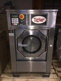 UniMac UX25PVXM60001 200/240V 1/3 Phase Commercial Washing Machine.