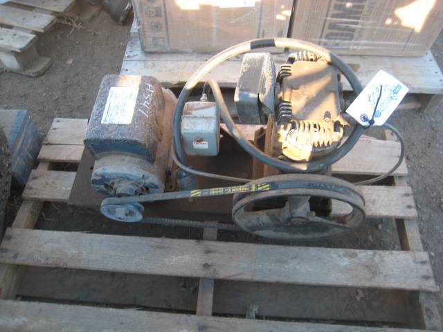 High River, AB – December 16, 2020 - Calgary Regional Auction Centre - Absolute Public Online Auction - Consignment Sale - Day 2 - Office Furniture 