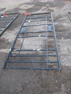 Rolling Skidoo Stand. 48"x120".