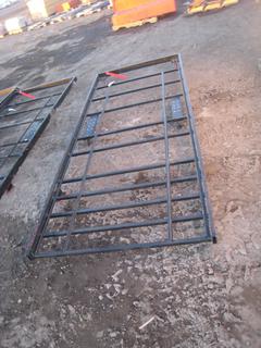 Rolling Skidoo Stand. 48"x120".