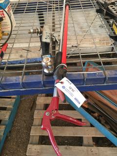 (2) Pruners c/w (2) Hitch Ball Mounts.