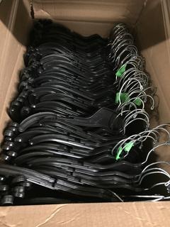 Quantity of Top Hangers.