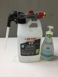 Betco Fast Draw Green Earth Peroxide Sprayer.