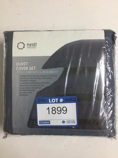 Nestl Full Size Navy Duvet Cover Set.