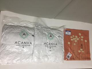 (2) 18" x 18" Cushion Inserts & (2) Covers.