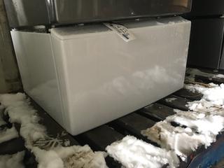 Washer/Dryer Base Stand.