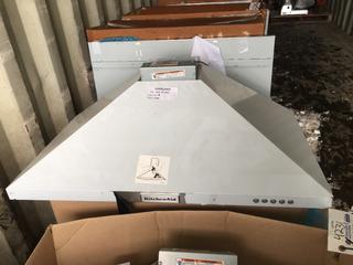 Whirlpool Hood Vent w/ Hardware.