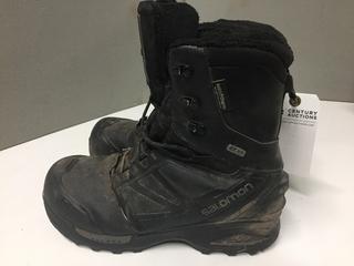 Salomon Boots, Size 11-1/2. * Note - Outdoor Sports Store retail return