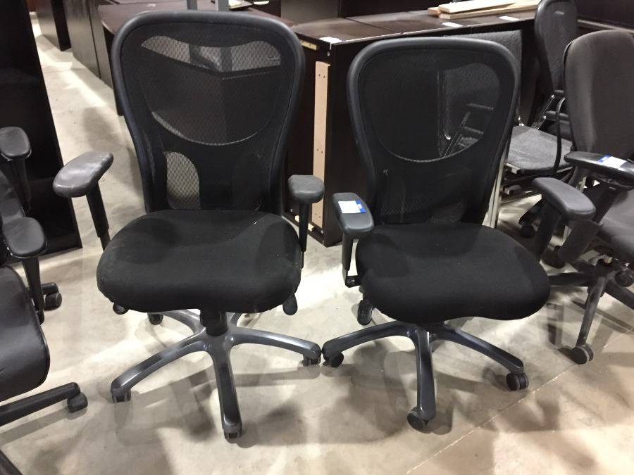High River, AB – December 16, 2020 - Calgary Regional Auction Centre - Absolute Public Online Auction - Consignment Sale - Day 2 - Office Furniture 