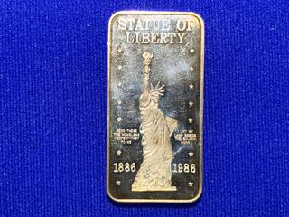 A.U Minting Two Troy Ounce .999 Fine Silver Bar, "Statue of Liberty".