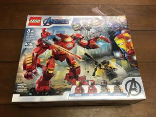 Lego Avengers Iron Man Hulk Buster Versus A.I.M. Agent Toy. Unused, Sealed in Box.