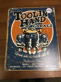 Tool 'In Hand Garage Sign, 16 x x12 1/2".