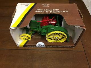 John Deere 1915 Morel "R" Waterloo Boy.