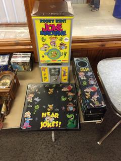 Kookie Kids Joke Machine Candy Dispenser.