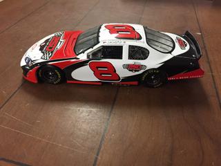 Dale Earnhart JR 250th Consecutive Starts 1/24 Die Cast.