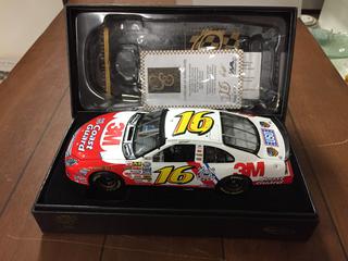 Greg Biffle 1/24 Scale Die Cast, Owners Elite.