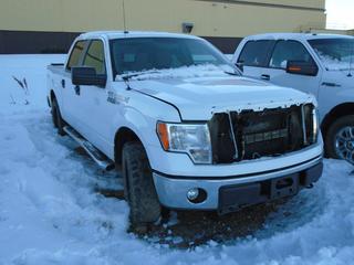 2013 Ford F-150 XLT 4X4 Crew Cab c/w 5.0L, A/T, A/C, Showing 70,984 Kms, 6 Ft. Box, Running Boards, 275/65R18 Tires At 50%, VIN 1FTFW1EFXDKF22950, Unit 61138 *Note: Broken Windshield, Body Damage Drivers Door, Missing Tailgate, Grill In Back Seat, Transfer Case In Box, Does Not Run, Parts Only* (Dead Row)