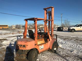 Toyota Forklift, Model 2FGH20 c/w 4 Cyl Gas, 550x15 Tires, SN 2FGH20-12483 **Note: Buyer Responsible For Load Out, Located Offsite at 100 Madison Crescent, Spruce Grove, AB, For More Information Contact Richard 780-222-8309**