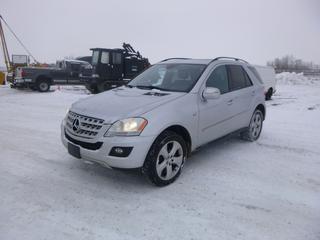 2009 Mercedes Benz ML320 c/w V6 Diesel, AWD, A/T, A/C, Fully Loaded, Leather, Power Sunroof, Navigation, Heated Seats, Showing 195,079 Kms, 255/50R19 Tires, VIN 4JGBB25E79A522405 *Note: Check Engine Light On*