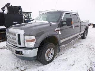 2008 Ford F-350 Lariat 4X4 c/w 6.4L V8 Diesel, Manual, Leather, Headache Rack 245/75R17 Tires, VIN 1FTWW31R18ED62277 *Note: Running Condition Unknown, Do Not Start, Needs New Injectors, Unknown Kms, Front Bumper Loose*