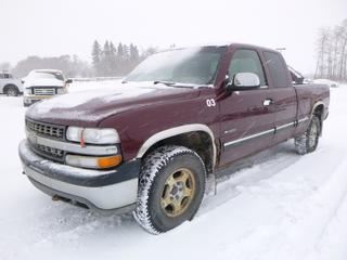 2001 Chevrolet 1500 Silverado 4X4 Extended Cab c/w 5.3L V8, A/T, Showing 522,803 Kms, A/C, GVWR 2,903 KG, 265/75R16 Tires, VIN 1GCEK19T81E176687 *Note: Check Engine Light On, Drivers Rear Door Handle Broken, Passenger Window Does Not Roll Up, Passenger Door Missing Outside Handle, Starts with a Boost*
