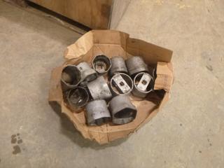 Various Sockets for Changing Wheel Bearings (D-1)