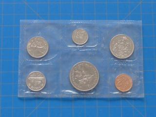 1970 Canadian Coin Set: $1.00, $0.50, $0.25, $0.10, $0.05 and $0.01, *Note: Manitoba $1.00 Coin*