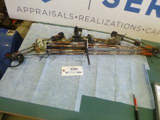Winchester Thunderbolt Camo Compound Bow c/w (4) Target Arrows (Upstairs)