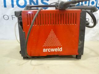 Lincoln Electric MIG Welder, Model Handy MIG 101, 15 A, 120 V, Single Phase, SN 500074 / 98-2 (A2)