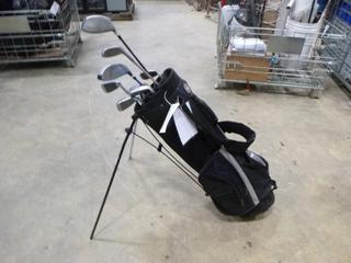 (1) Set of Left-Handed Clubs and Golf Bag