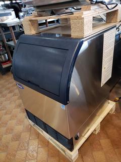 Model YR140-AP-161 115V/60Hz 3.1A 65Kg Refrigerant R290/90g Ice Maker w/ 140lb Ice Making Cap. *Note: Item Cannot Be Removed Until December 23rd*