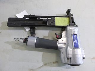 Bissett BT-MCB1651 16 Gauge 1-2in Pneumatic Stapler